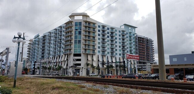 Photo - 140 S Dixie Hwy Unit 908