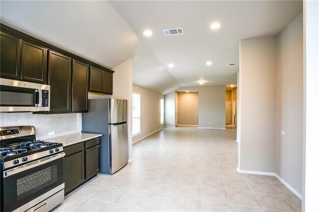 Photo - 5701 Respinto Dr