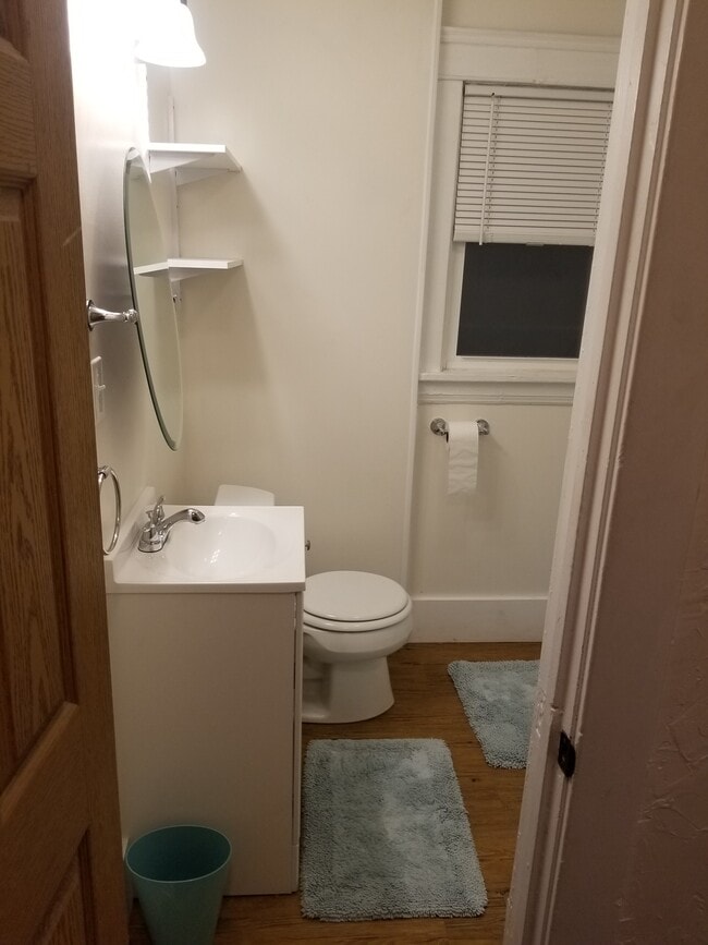 Unidad 1 - 17 Agate Pl