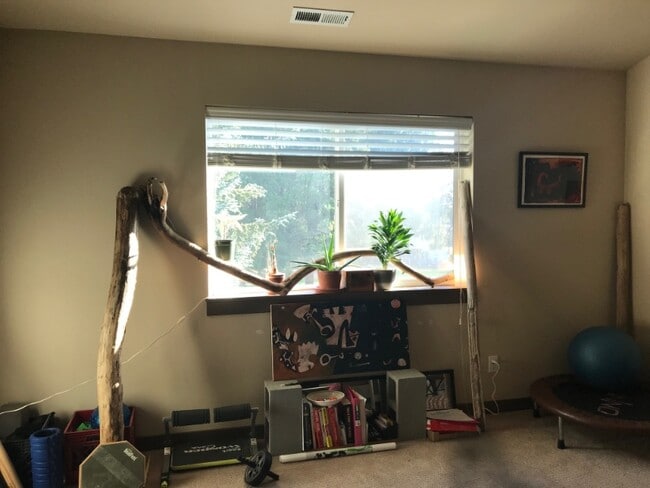 Photo - 2407 SW Roxbury St