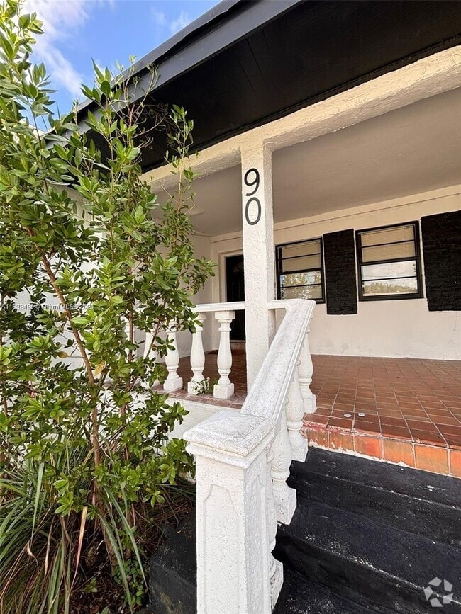 Building Photo - 90 NE 68th Ter Unit 1 Rental