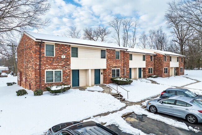 Woodside Park Apartments - Income Based