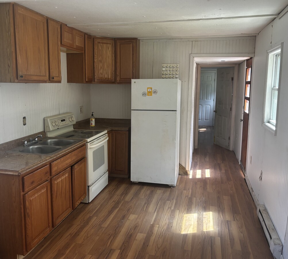 Photo - 206 Bryan St