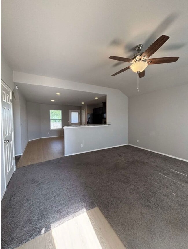 Photo - 3/2 in Hickory Creek!