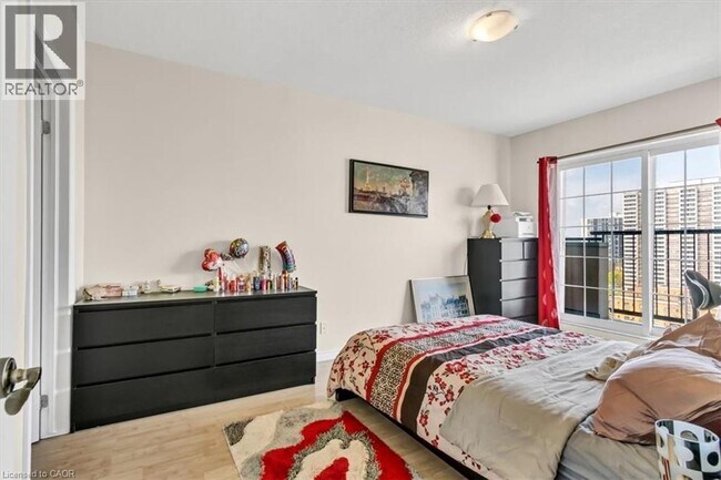 Photo - 135 James St S Unit 1503