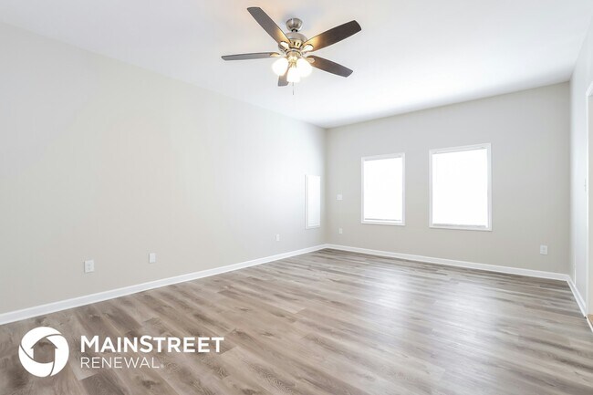 Photo - 5330 Mercedes Dr