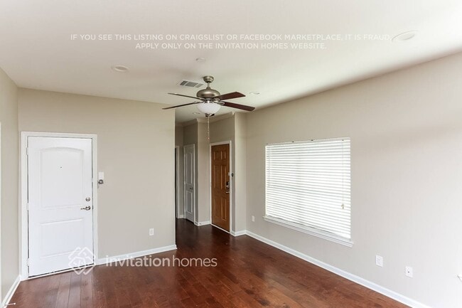 110 Barrington Ln