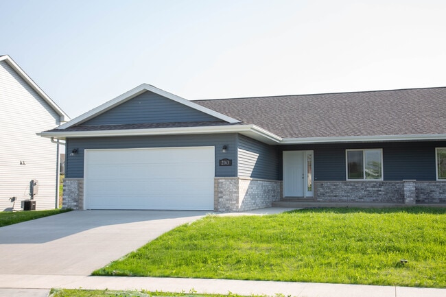 Building Photo - 2163 Blackfoot Ln