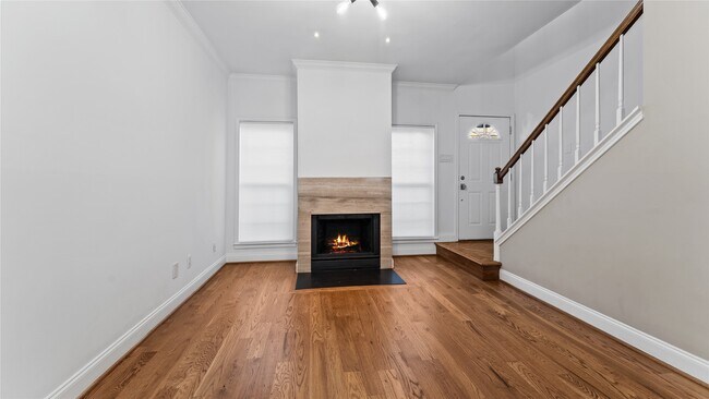 Photo - 2215 Stanford St Unit True