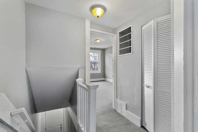 Photo - 1615 N Hilton St