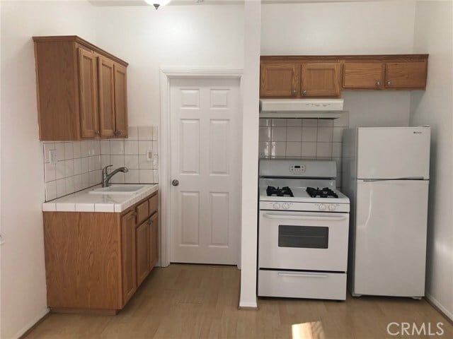 Photo - 710 N Minter St Unidad 1