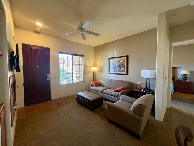 Photo - AVAILABLE NOW!!! DOWNSTAIRS 1 Bedroom 1 Ba...