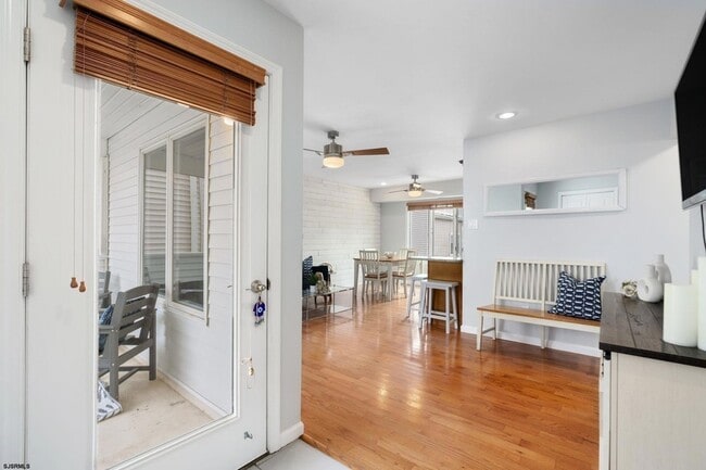 Photo - 22 S Washington Ave