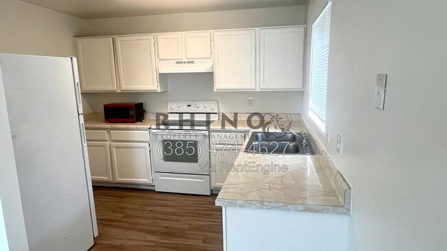 Building Photo - 4866 W 4780 S Unit 8