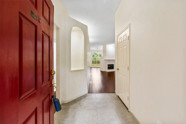 Photo - 206 N Dreamweaver Cir