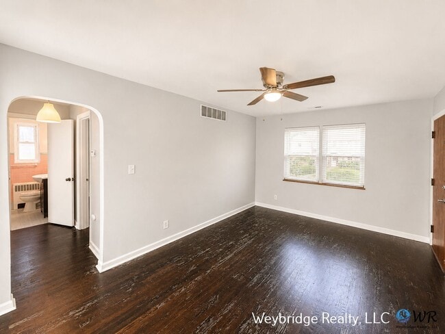 Photo - 3518 Hazelwood Ave Unit 3