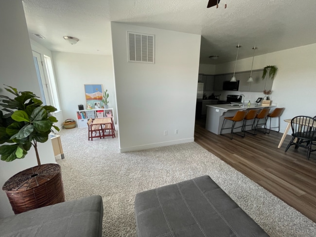 Photo - 5232 W Cannavale Ln Unit 201