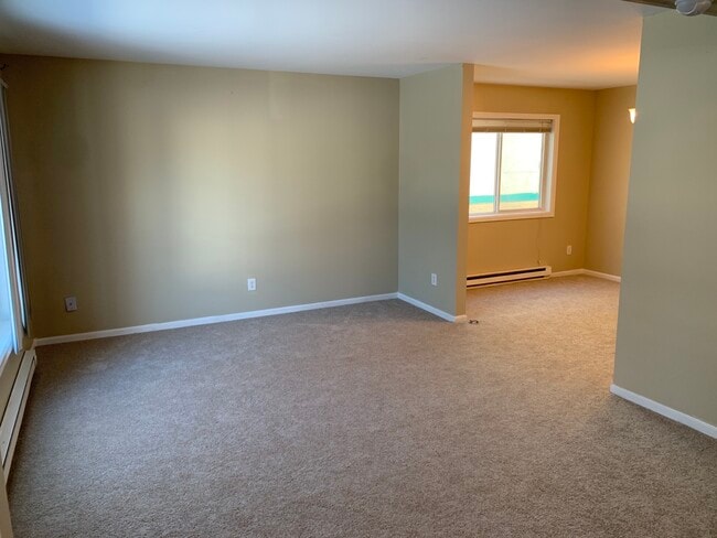 Photo - 1427 N Morgan Ave