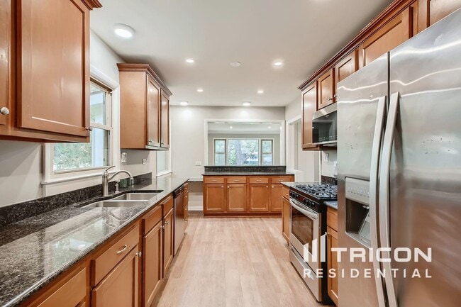 Photo - 36493 N Hawthorne Ln