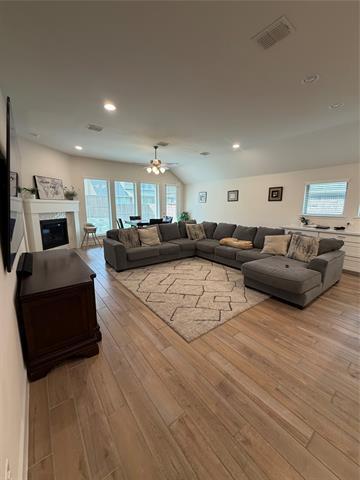 Photo - 1421 Kirkhill Ln