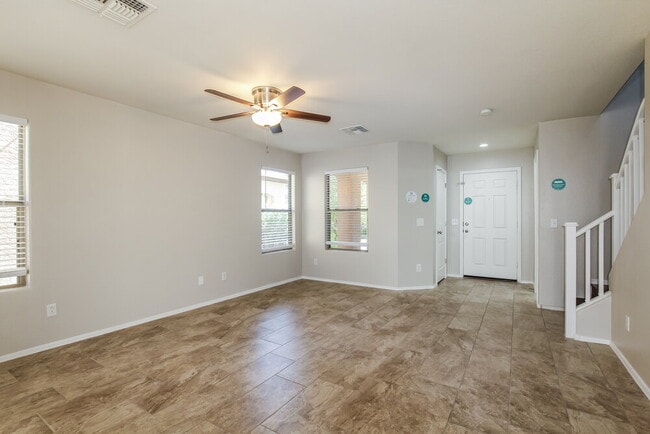 Photo - 18538 W Fairway Dr