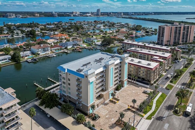 Photo - 125 Island Way Unit 504