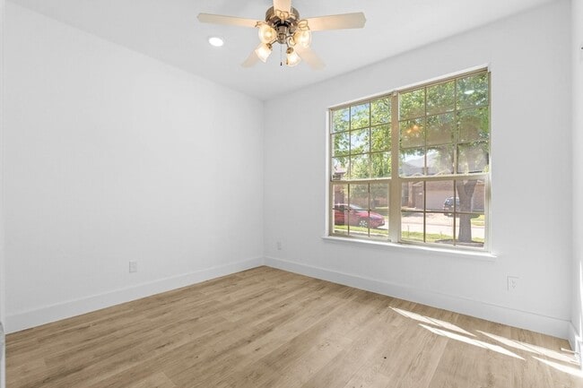 12625 Joplin Drive