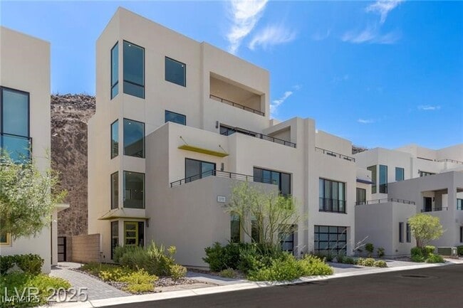 Photo - 378 Tranquil Peak Ct Townhome