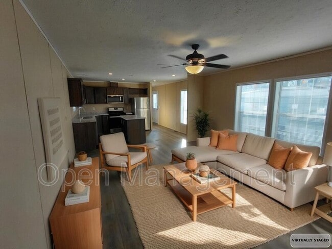 Photo - 301 Mantle Ave