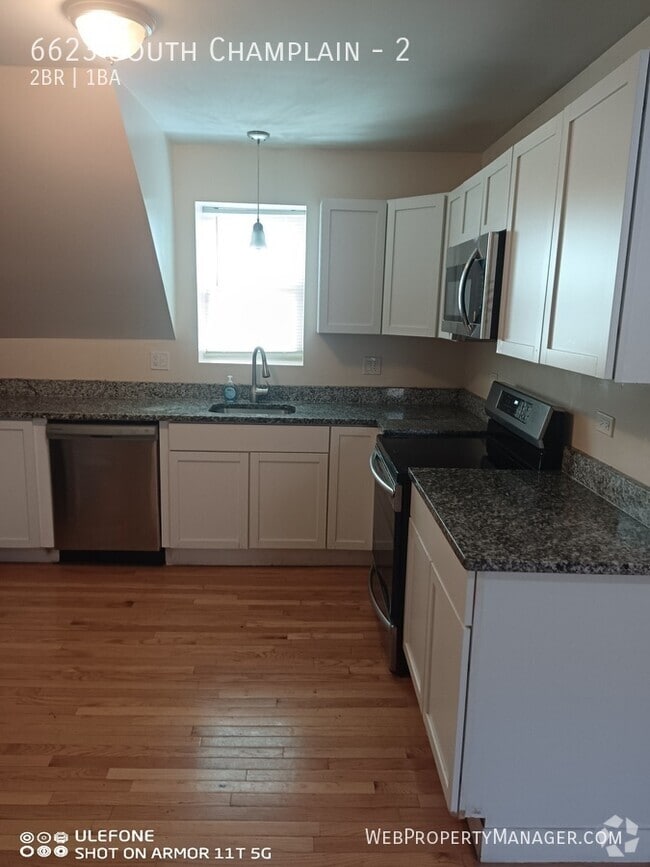 Building Photo - 6623 S Champlain Ave Unit 2 Rental