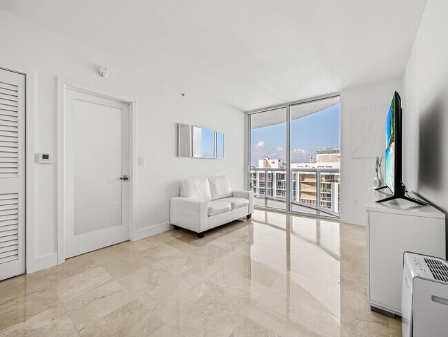 Photo - 6365 Collins Ave Unit 1911