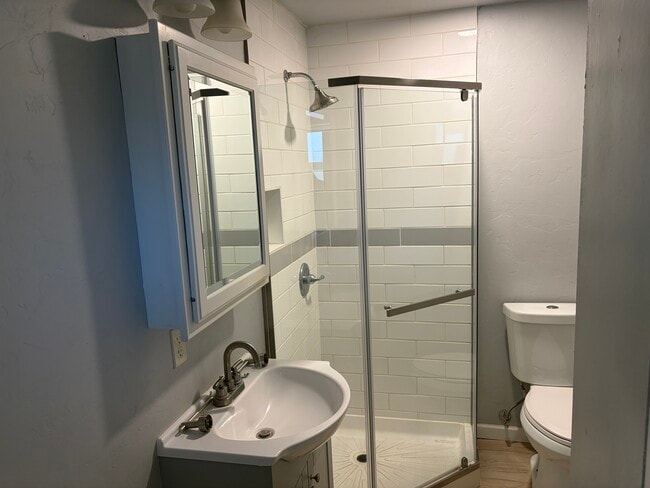 Photo - 2020 N Vine Ave