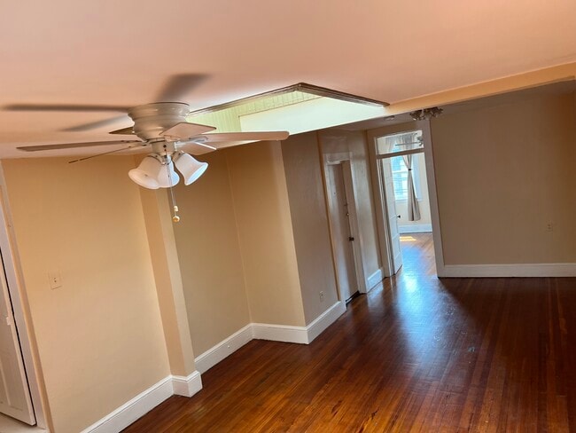 Photo - 8294 Main St Unit 3B