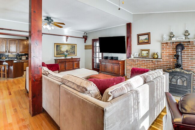 Photo - 353 Cherry Lane Rd Unit SI ID1545935P