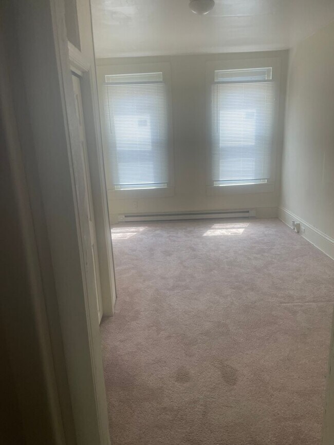 Photo - 729 W. Lafayette St Unidad 1