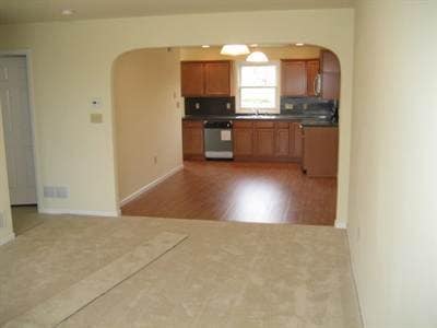 Photo - Townhouse For Rent $1995