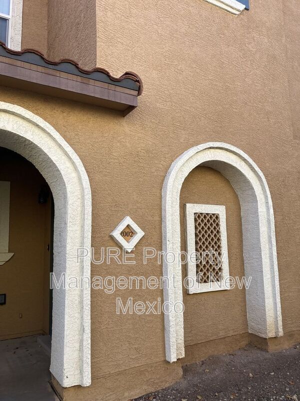 Photo - 601 Menaul Blvd NE Unidad #2002