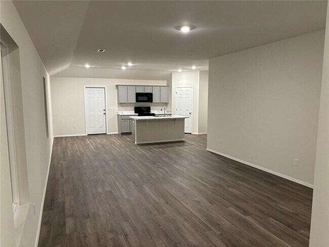 Photo - 801 S Katlyn Dr