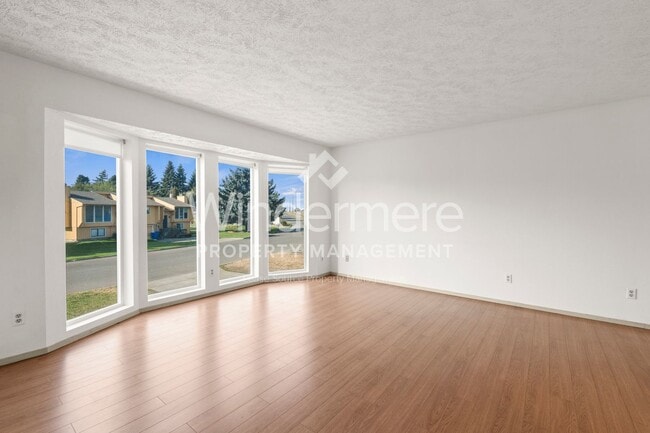 Photo - 4-Bedroom 2 Full Bath Home In The Valley -...