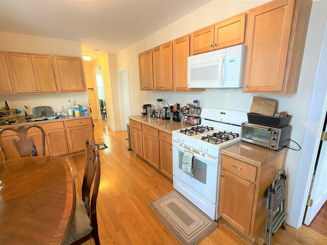 Photo - 15 Sargent Ave Unidad 3