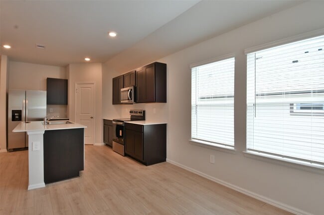 Photo - 1233 Wilkins Vly St