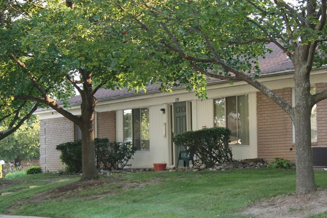 amber's Broadacre Apartments