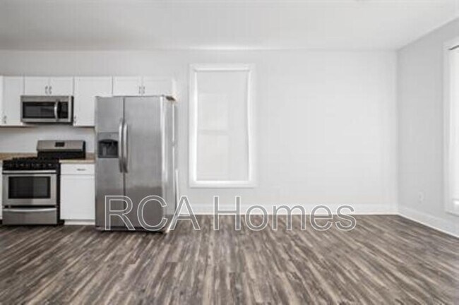 Photo - 1112 Pleasant St Unit 2