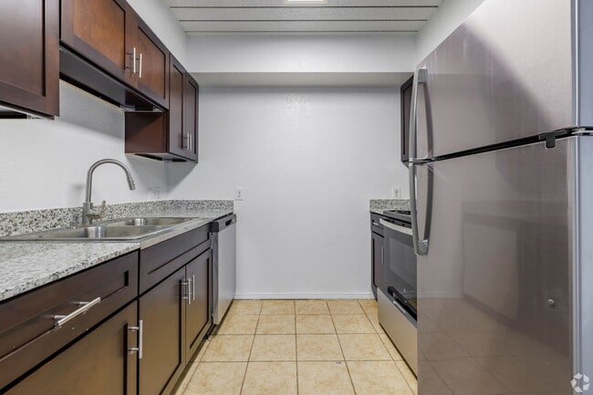 Photo - Midtown Park Apartments