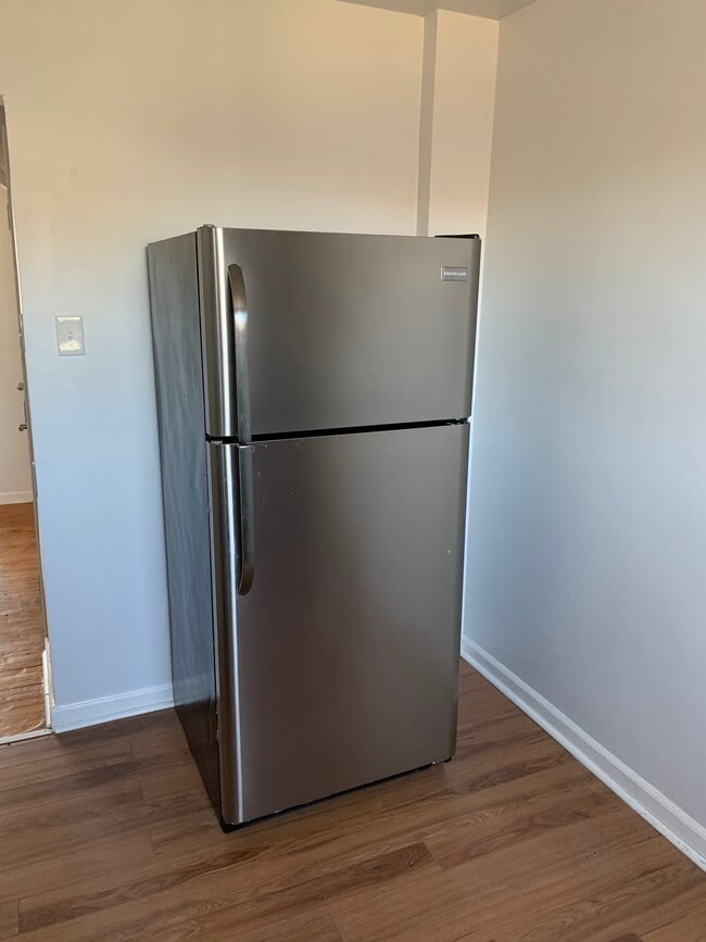 Photo - 104 Chester Ave