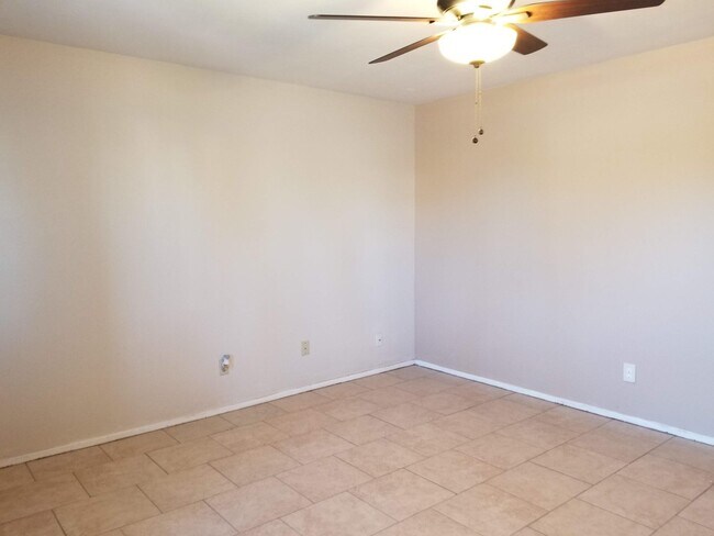 Photo - CHARMING 3 BEDROOM 2 BATH HOME IN THE HEART OF NORTH VALLEY