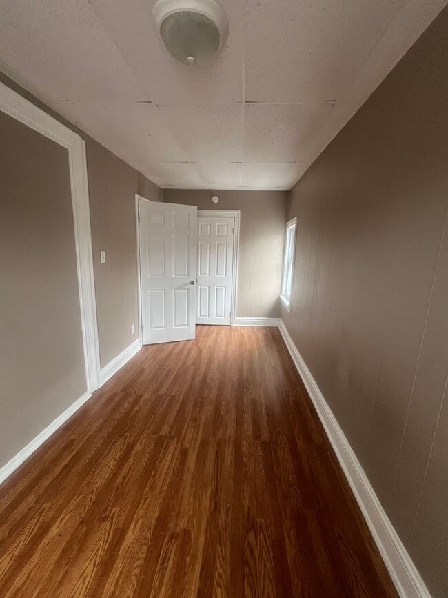 Photo - 644 W Market St Unit 3rd floor
