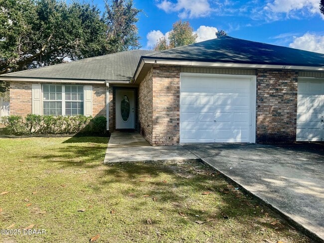 Photo - 11 Plainview Dr