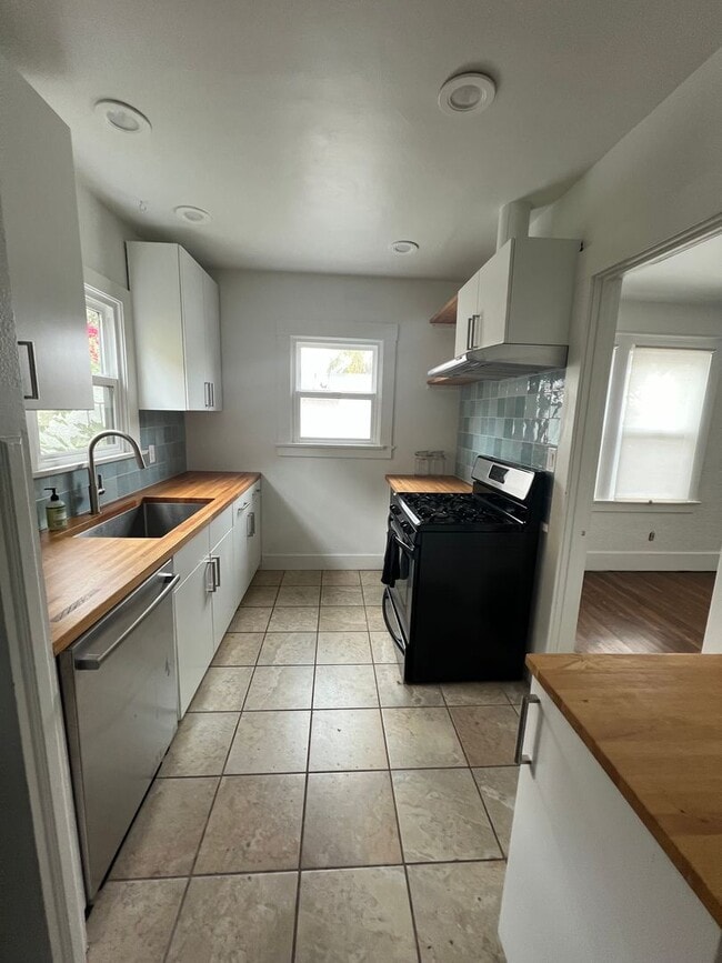 Photo - 2 bedroom house for rent