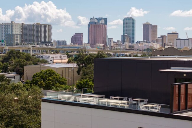 Photo - 1704 N 17th St Unit ID1312532P